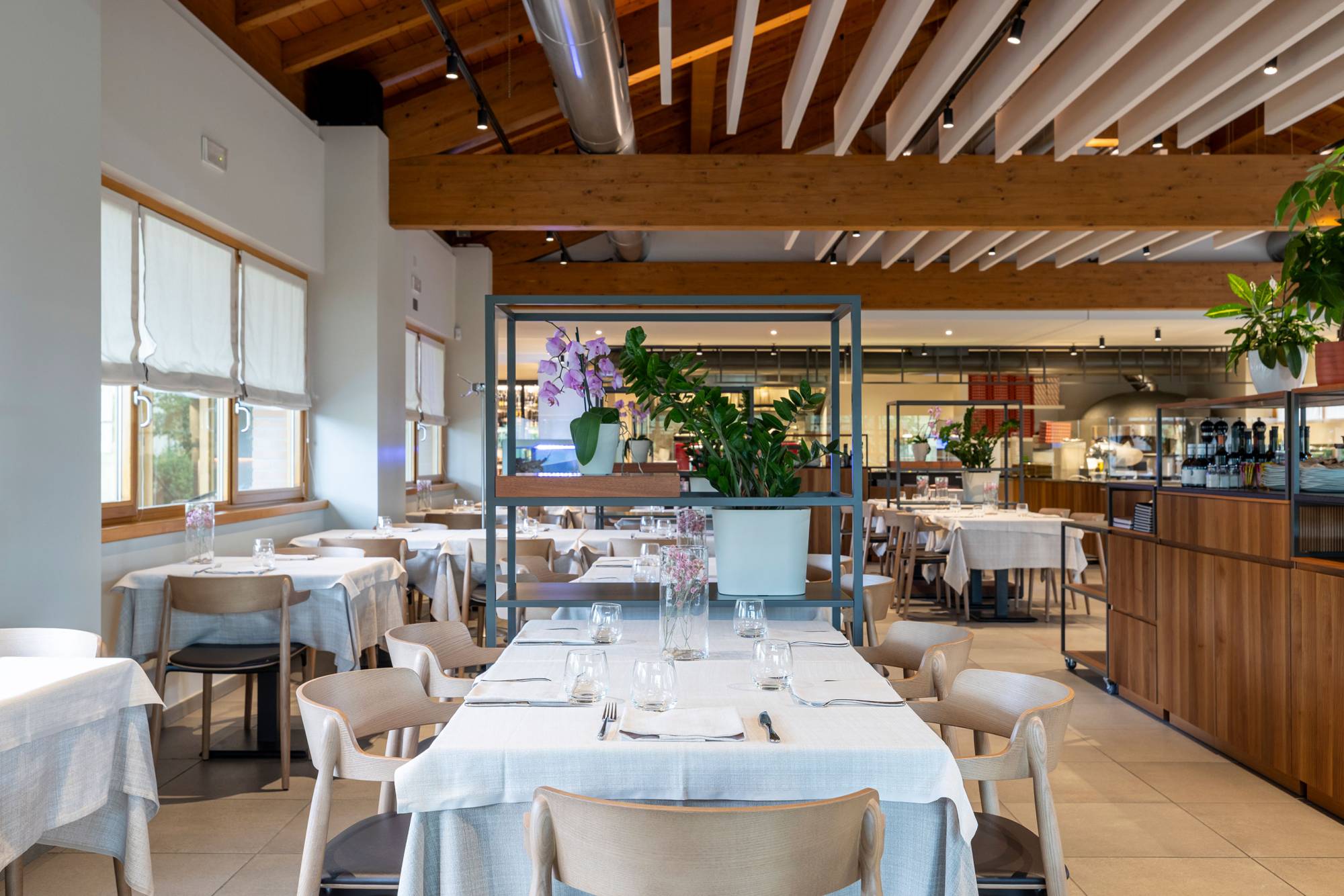 da-rosa-ristorante-pesce-cantu-provincia-como-tavoli