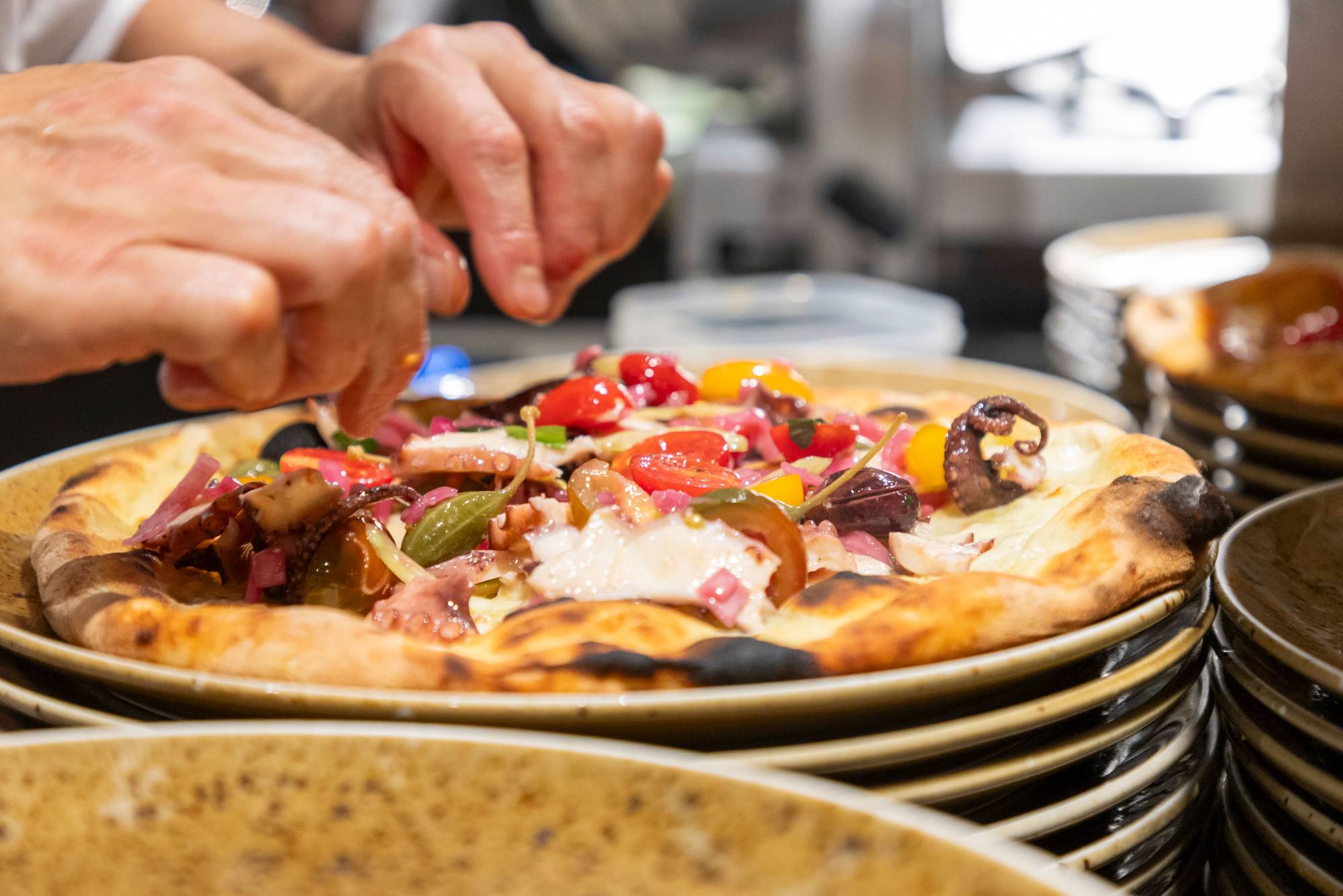 da-rosa-pizzeria-cantu-provincia-como-condire-pizza