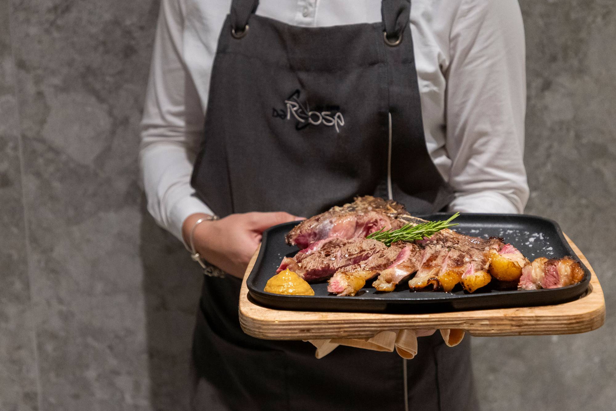 da-rosa-ristorante-pesce-cantu-provincia-como-tagliata