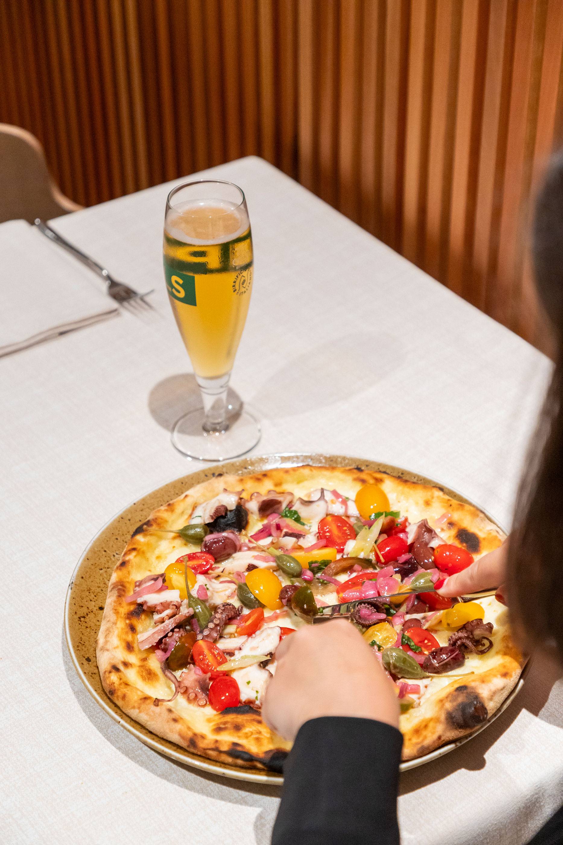 da-rosa-pizzeria-cantu-provincia-como-tagliare