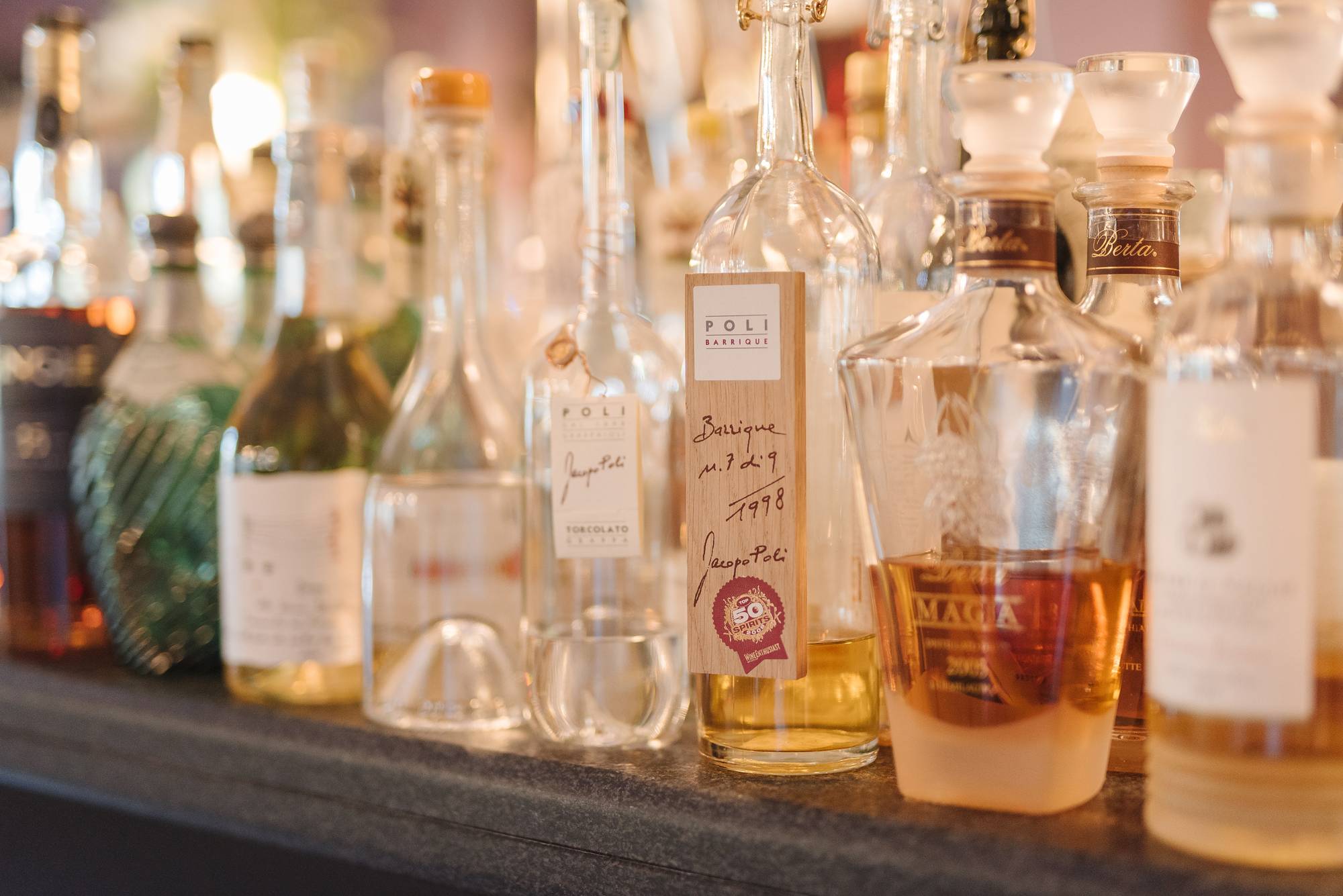 ristorante-pizzeria-da-rosa-cantu-como-cantina-grappe-distillati