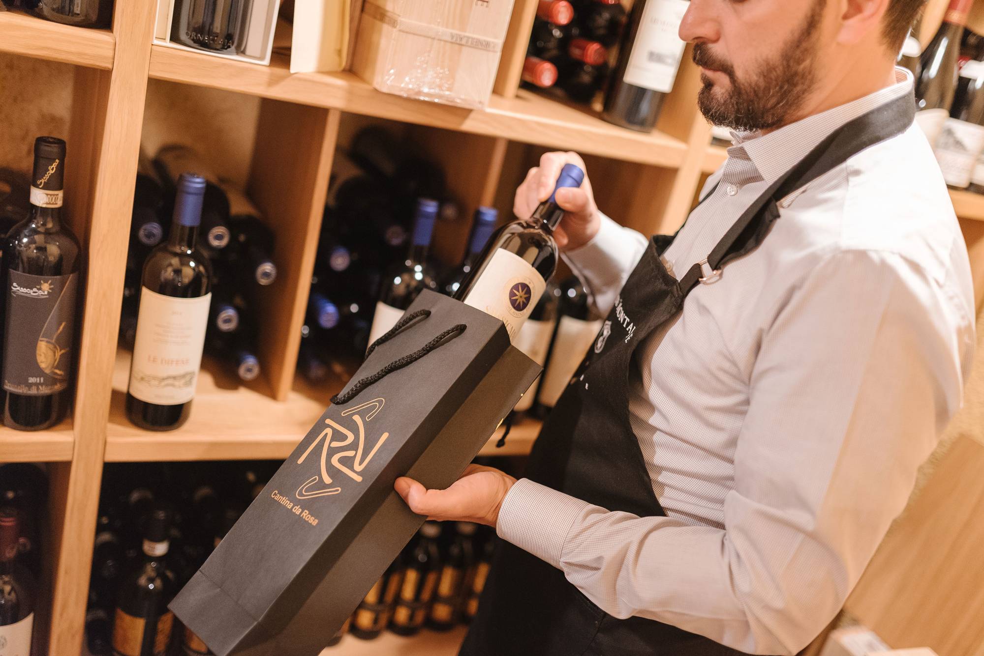 ristorante-pizzeria-da-rosa-cantu-como-cantina-asporto-regali